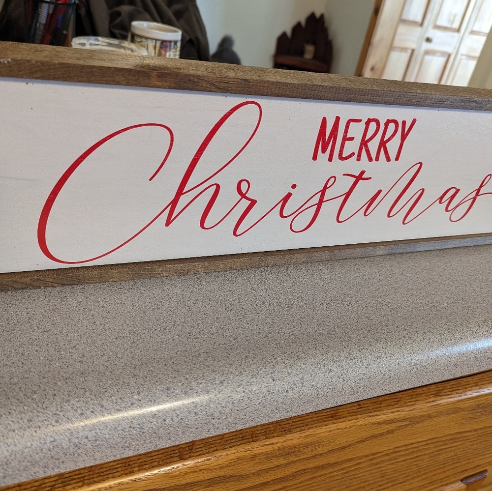 Merry Christmas wood sign - Picture 3 of 4